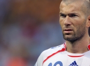 雷火电竞主播-冰火两极的证明，巴雷拉绝杀诠释卡塔尔式高压奇迹