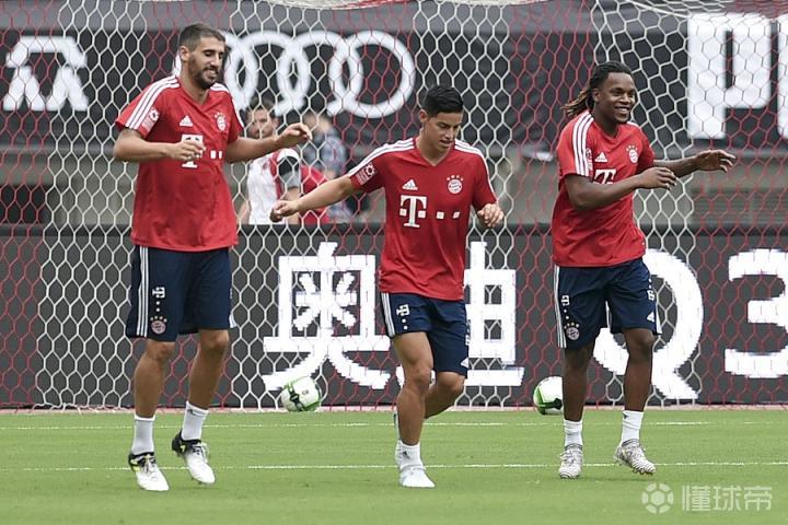 巴萨绝杀阿森纳,托马斯穆勒乌龙送礼意甲 巴萨绝杀阿森纳,托马斯穆勒乌龙送礼意甲